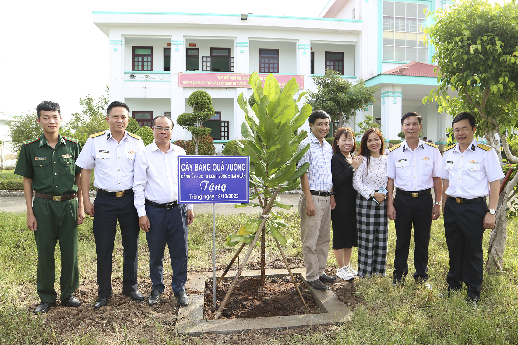 Vùng 2 và các địa phương, đơn vị phối hợp đẩy mạnh công tác tuyên truyền biển, đảo